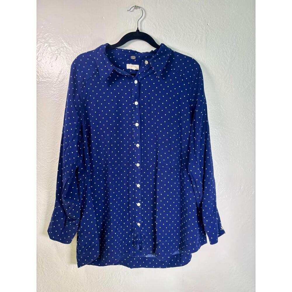 Cupio Woman Button Up Shirt Blue White Polka Dot Long Sleeve Classic Work Casual